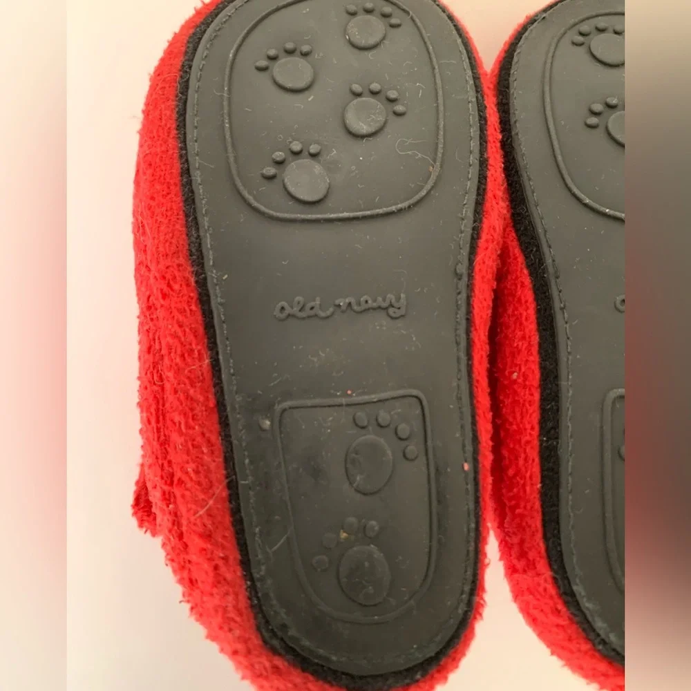 VTG Old Navy Red Fleece Booties Slippers Rubber Soles Soft Cozy Toddler Size